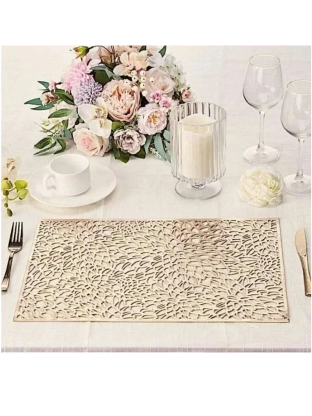 Gold Placemats Laser Cut Elegant Everyday Special Occasion Holiday Elegant 4 PC